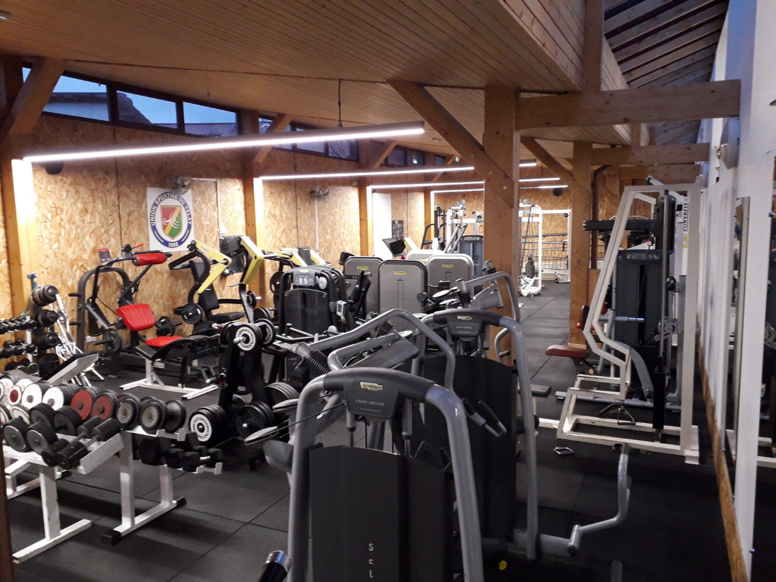 Intérieur de la salle de sport